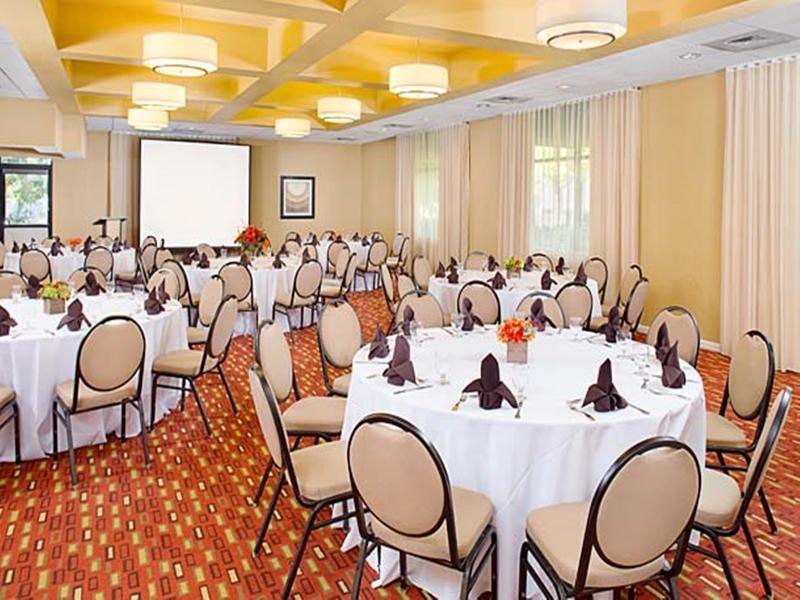Hotel Courtyard By Marriott Sacramento Midtown Zewnętrze zdjęcie